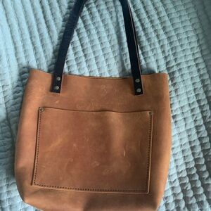 Portland Leather Tote Bag in Tan - Classic Everyday Carry